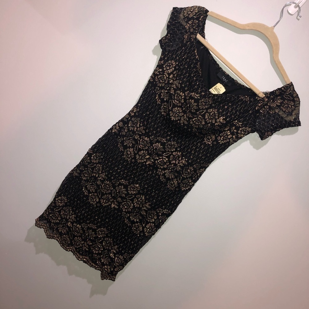 Trac | Bodycon dress with lace